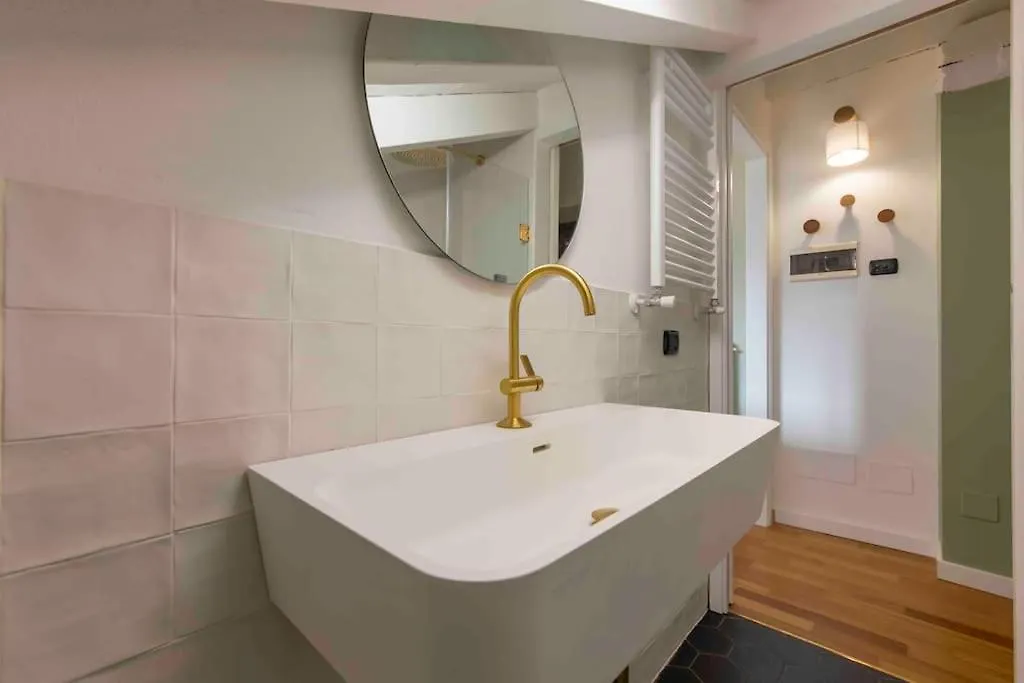 La Tana Del Bianconiglio - Rabbit Hole Appartement Milaan