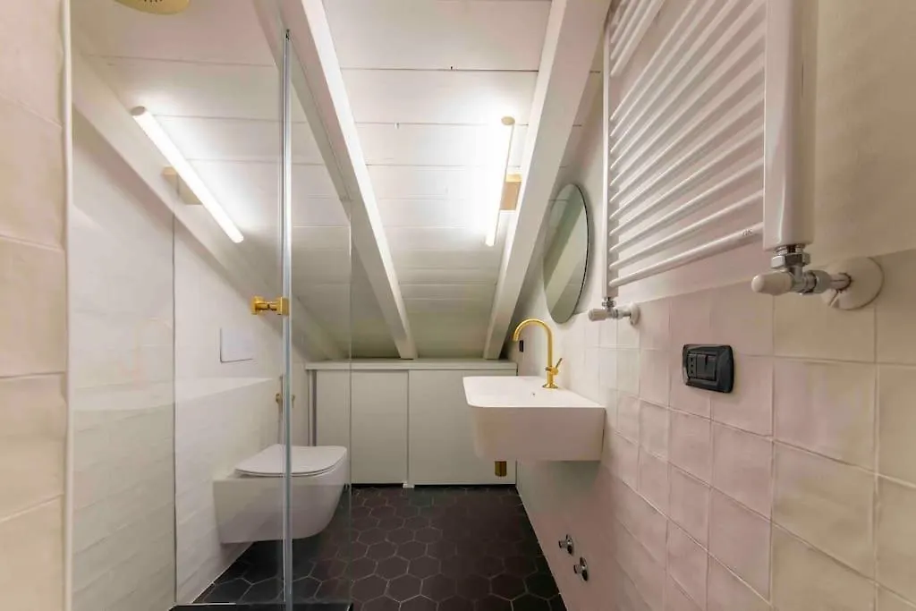 La Tana Del Bianconiglio - Rabbit Hole Appartement Milaan 0*,